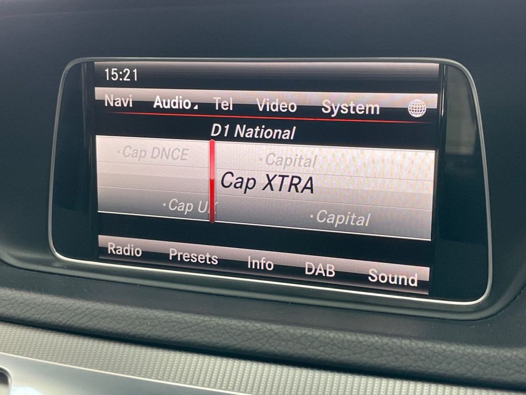 Used Mercedes-Benz E Class 2014 for sale - 77849498: Photo 44