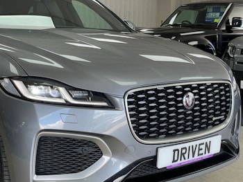 Used Jaguar F-Pace 2022 for sale - 78954723: Photo