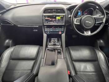 Used Jaguar F-Pace 2019 for sale - 74746836: Photo