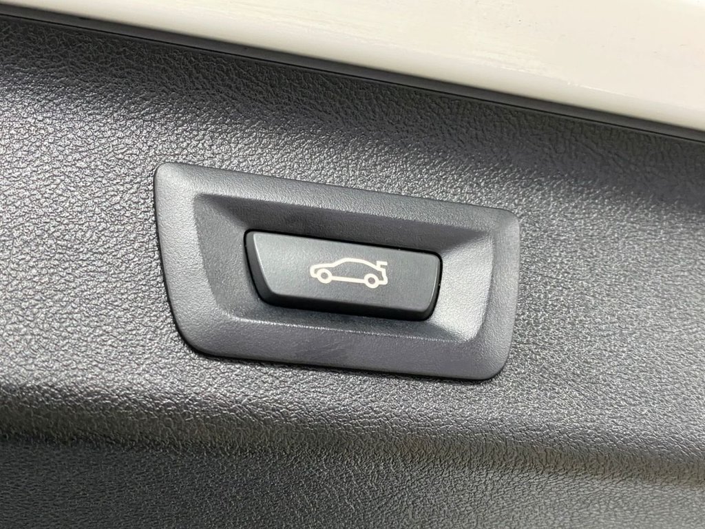 Used BMW 5 Series 2018 for sale - 77088981: Photo 14