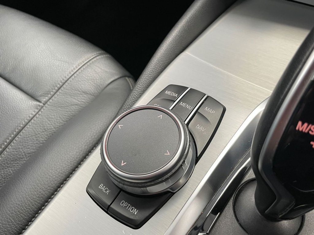 Used BMW 5 Series 2018 for sale - 77088981: Photo 44