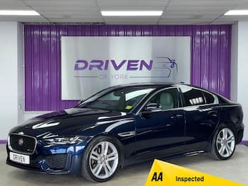 Used Jaguar XE 2020 for sale - 79856343: Photo
