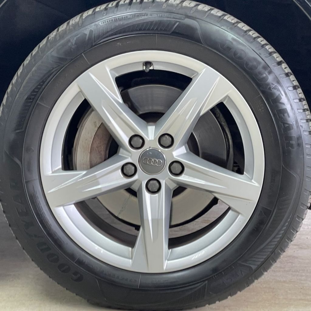 Used Audi Q5 2017 for sale - 76236080: Photo 15