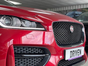 Used Jaguar F-Pace 2018 for sale - 75515299: Photo