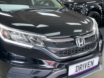 Used Honda CR-V 2018 for sale - 79437825: Photo