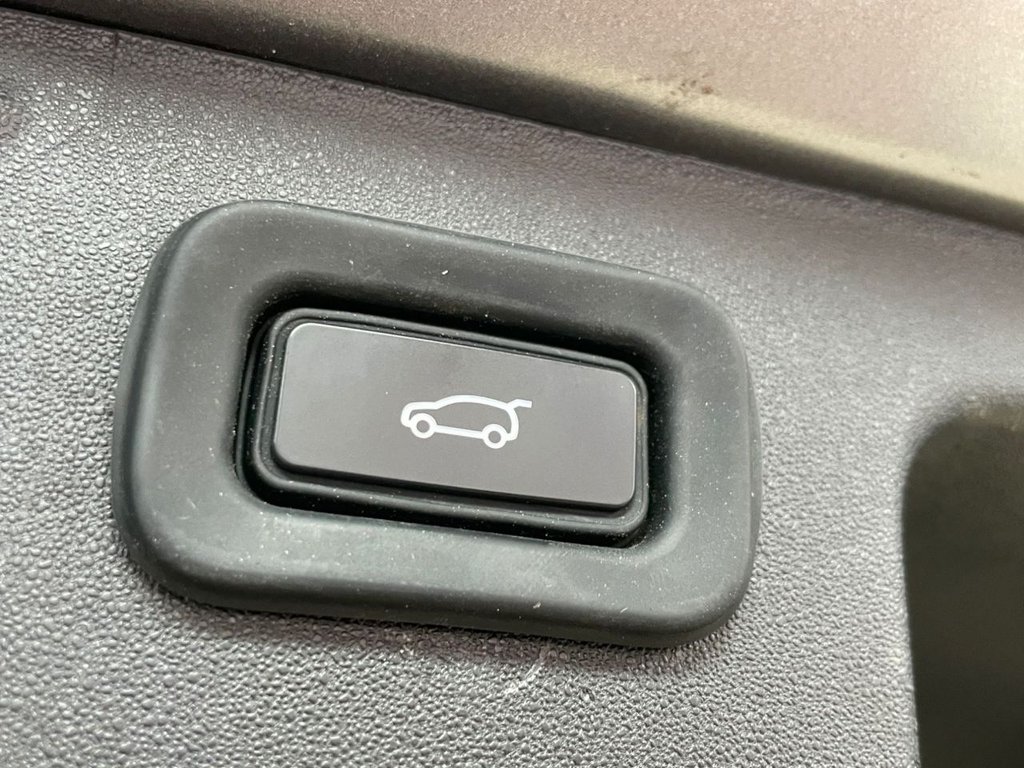 Used Land Rover Discovery Sport 2021 for sale - 78044031: Photo 16