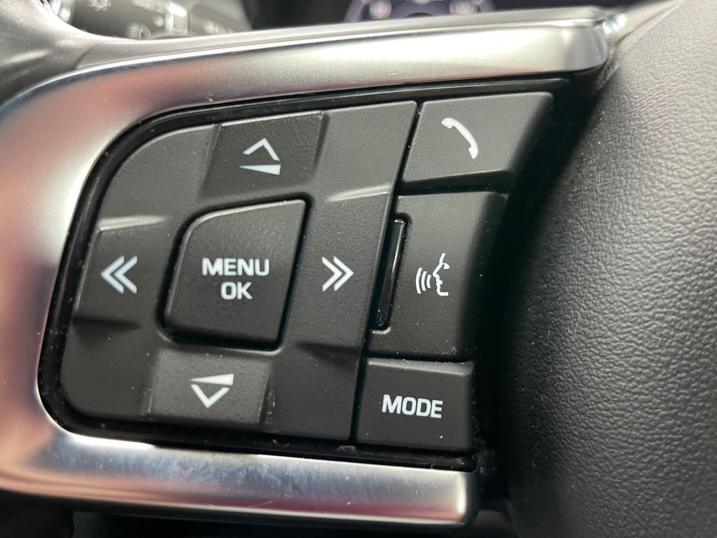 Used Jaguar E-Pace 2019 for sale - 76642211: Photo 40