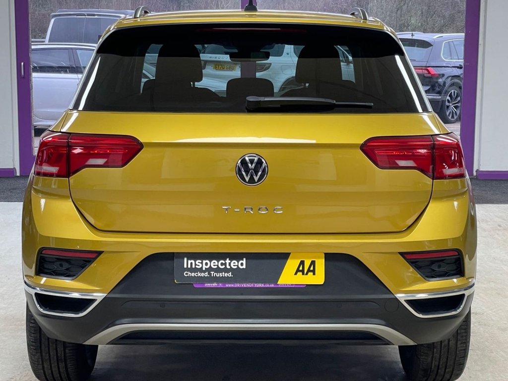 Used Volkswagen T-Roc 2021 for sale - 77038039: Photo 10