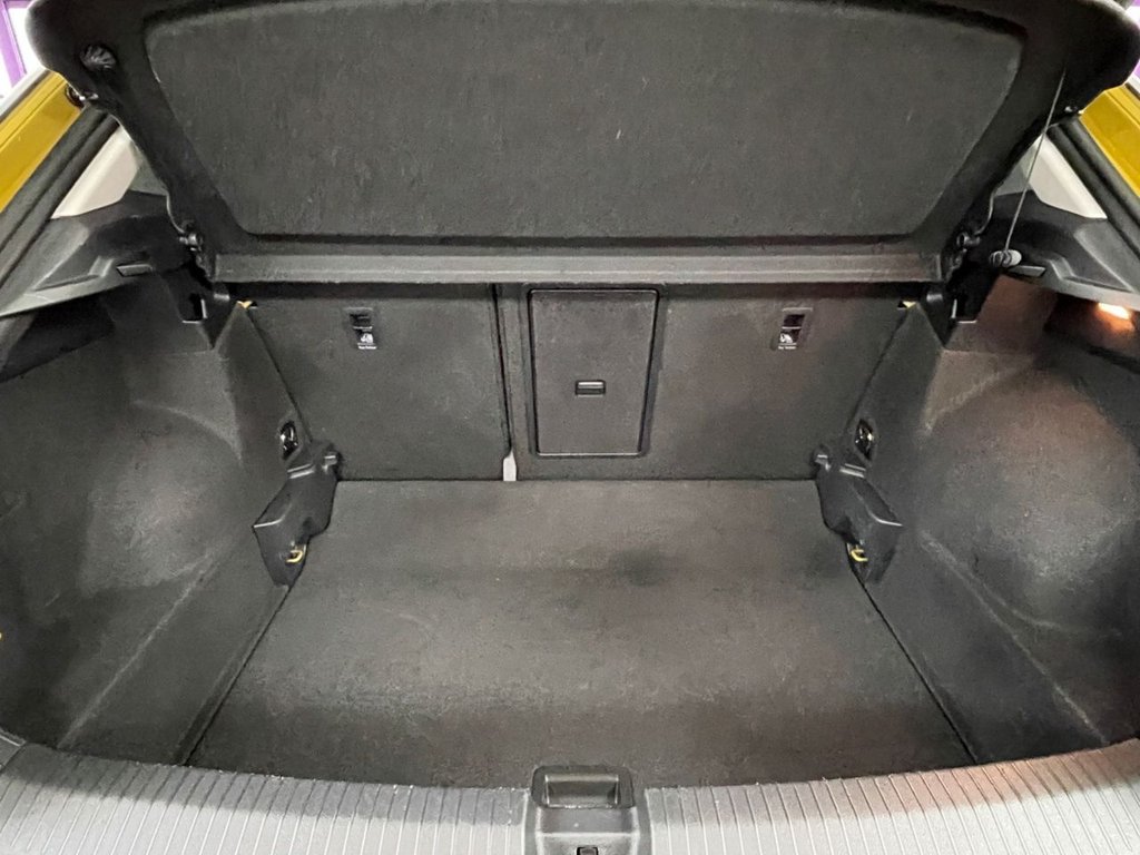 Used Volkswagen T-Roc 2021 for sale - 77038039: Photo 14