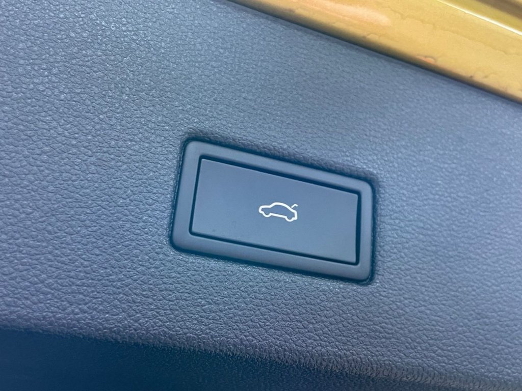 Used Volkswagen T-Roc 2021 for sale - 77038039: Photo 15