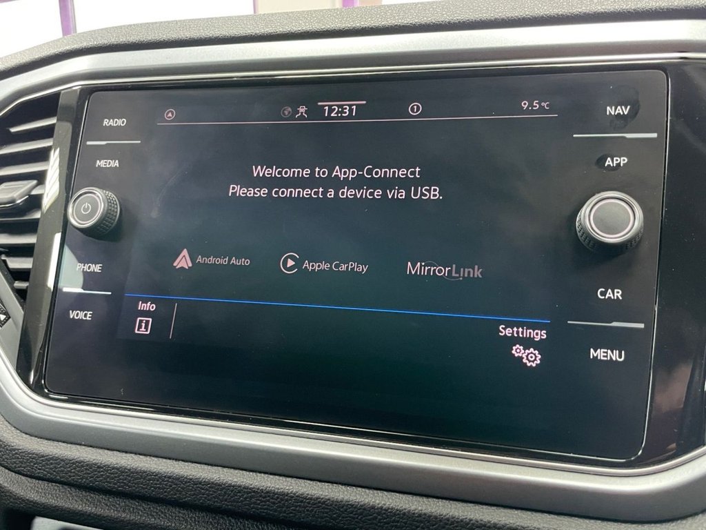 Used Volkswagen T-Roc 2021 for sale - 77038039: Photo 41