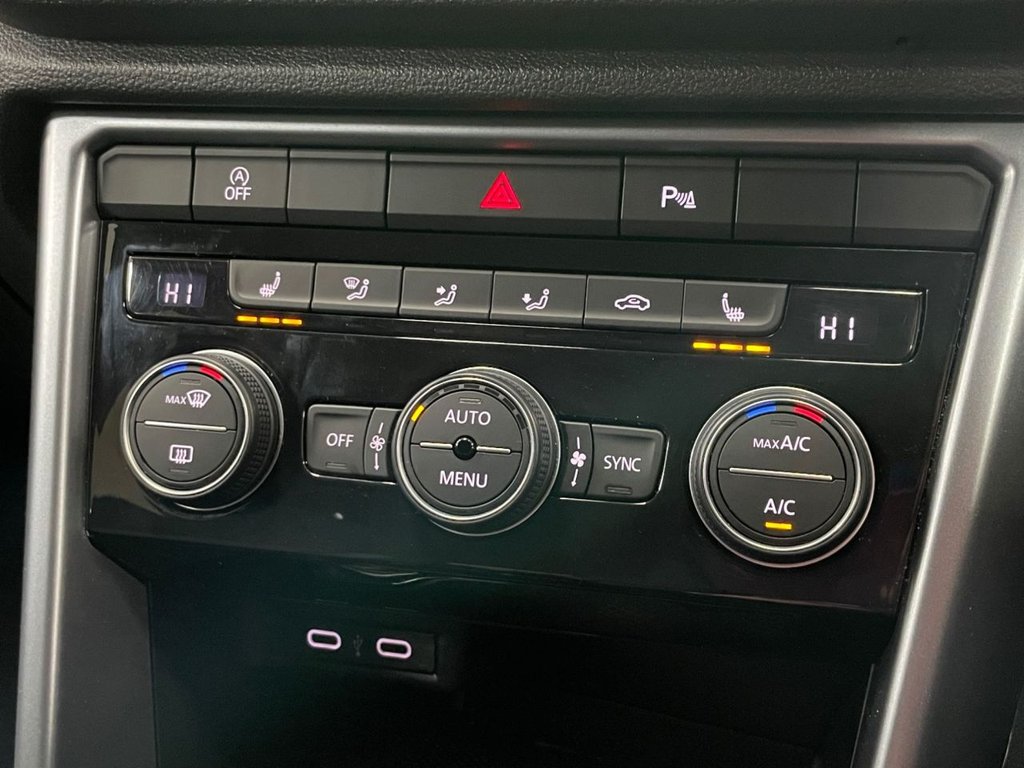 Used Volkswagen T-Roc 2021 for sale - 77038039: Photo 46