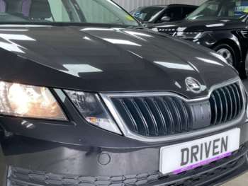 Used Skoda Octavia 2018 for sale - 75047508: Photo