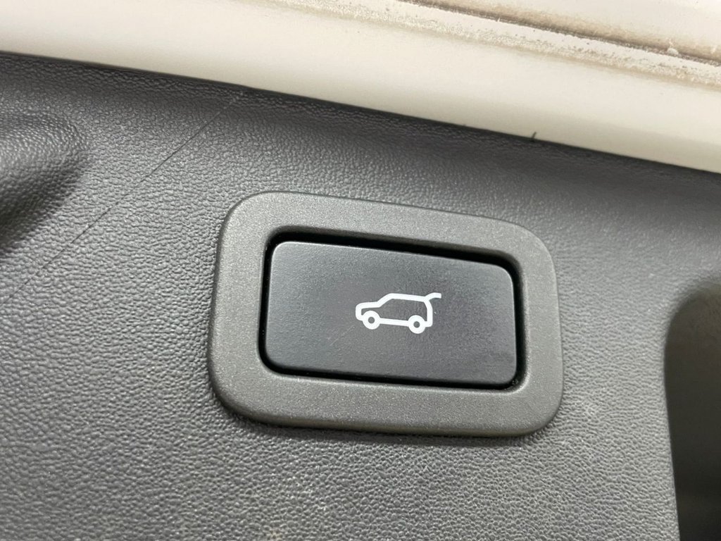 Used Land Rover Discovery Sport 2018 for sale - 78167173: Photo 19