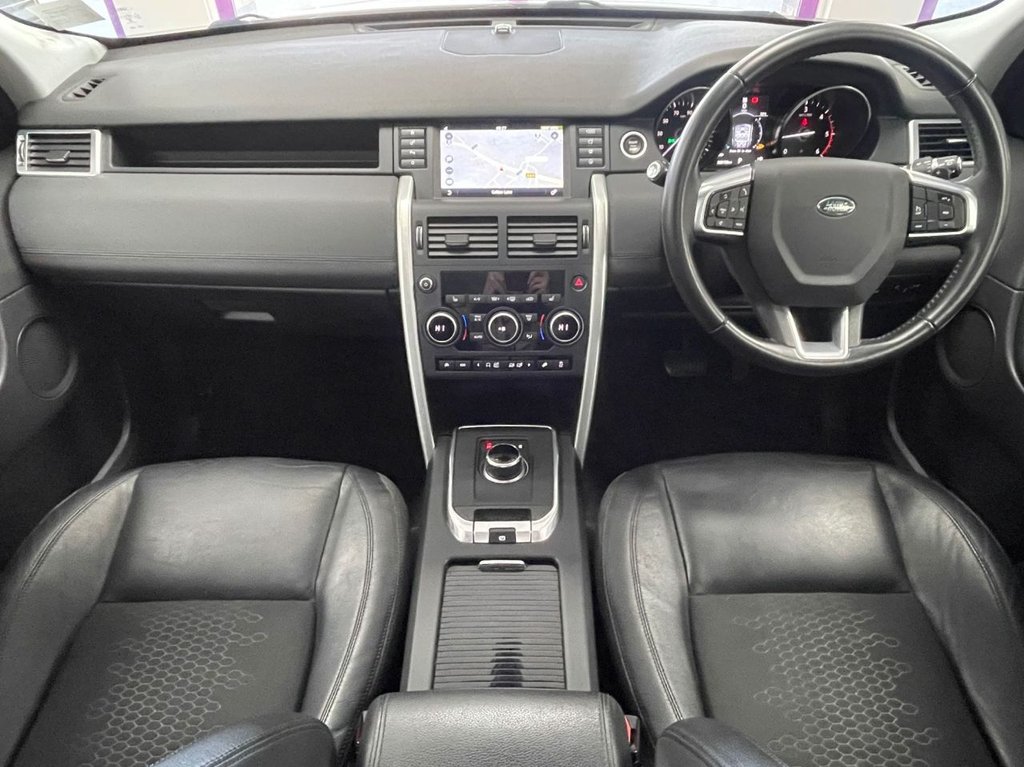 Used Land Rover Discovery Sport 2018 for sale - 78167173: Photo 2
