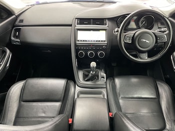 Used Jaguar E-Pace 2019 for sale - 75596588: Photo