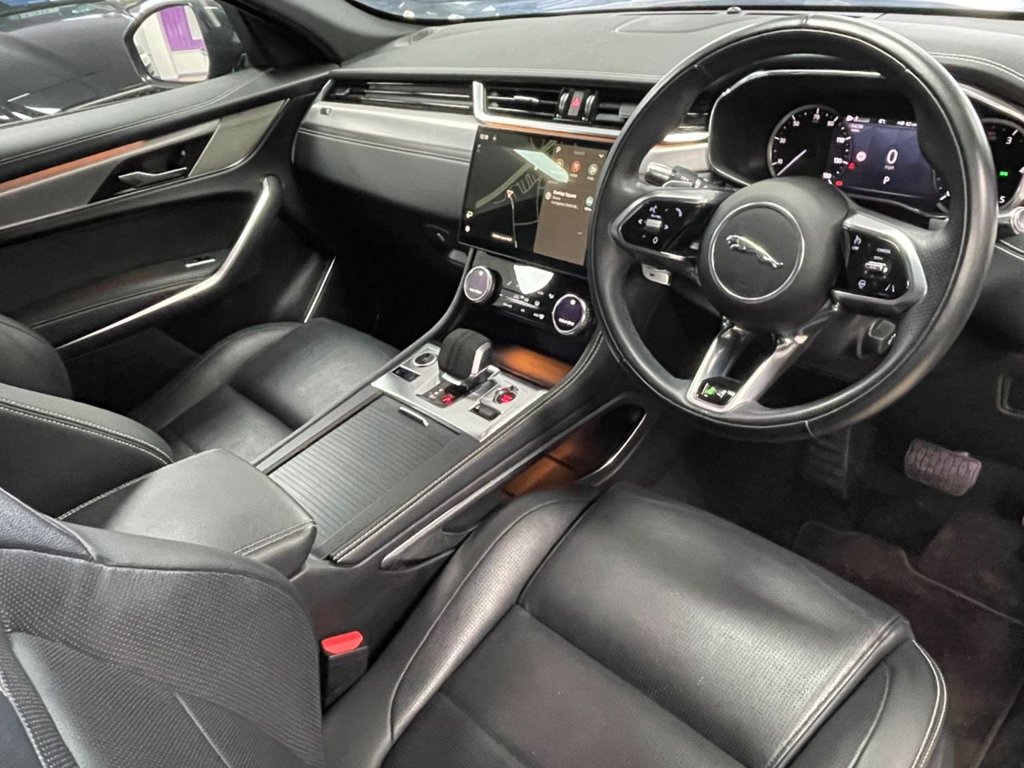 Used Jaguar F-Pace 2022 for sale - 76654779: Photo 24