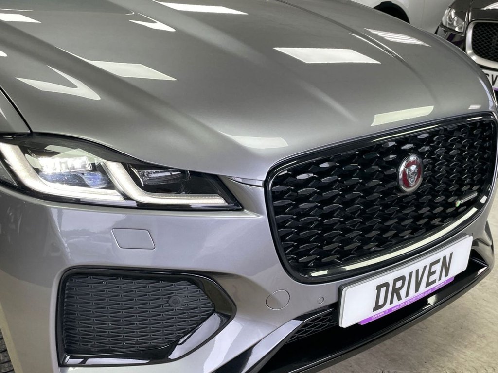 Used Jaguar F-Pace 2022 for sale - 76654779: Photo 4