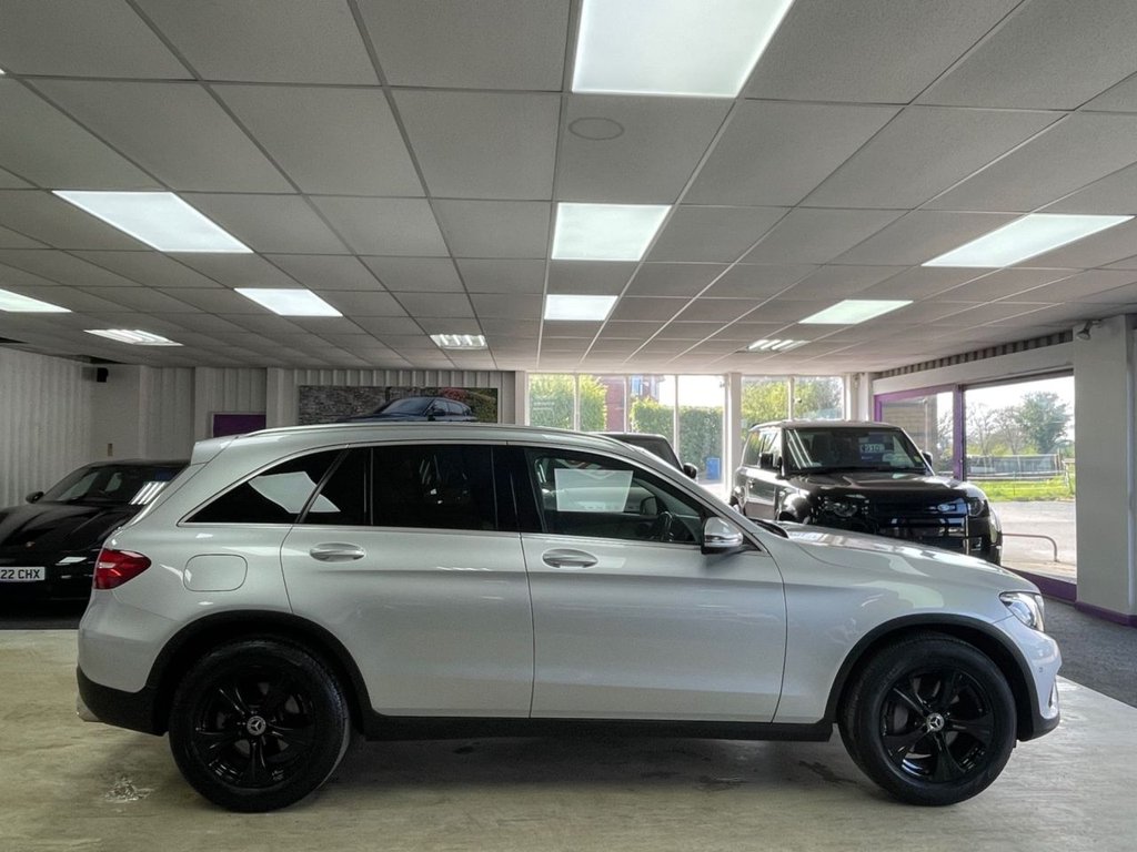 Used Mercedes-Benz GLC 2019 for sale - 78180940: Photo 12