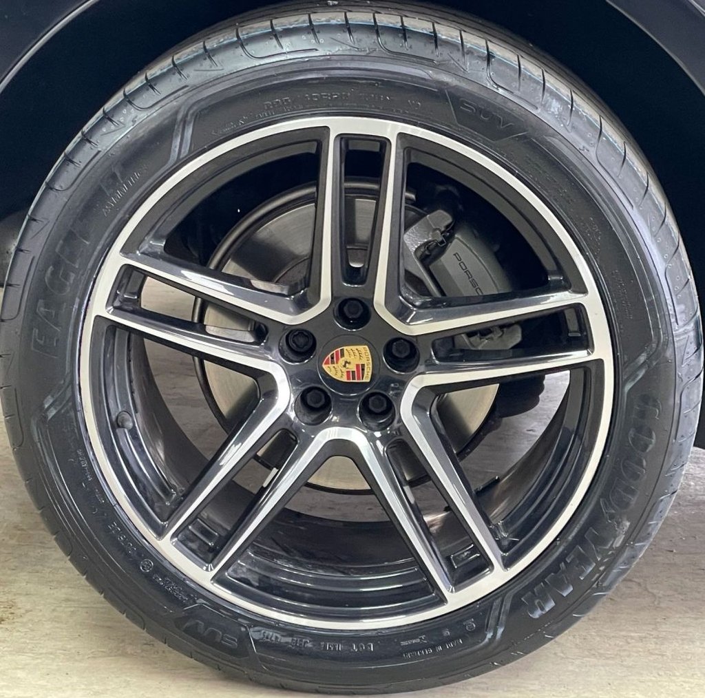 Used Porsche Macan 2021 for sale - 78153784: Photo 18