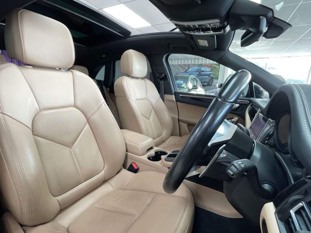 Used Porsche Macan 2021 for sale - 78153784: Photo 30