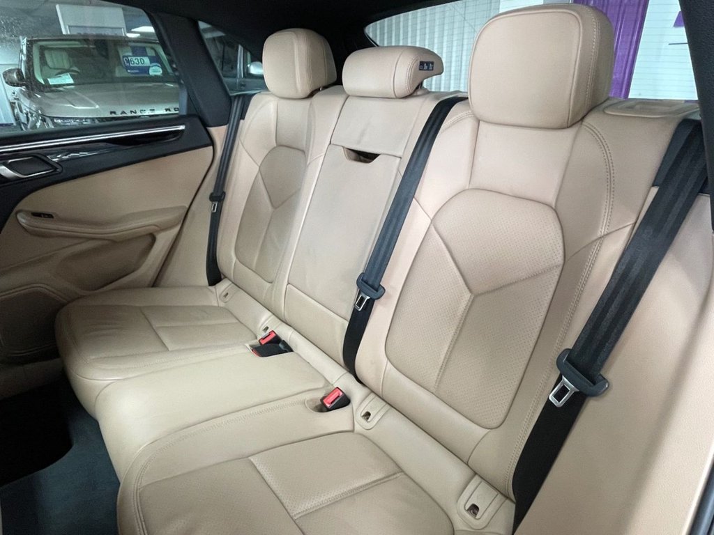 Used Porsche Macan 2021 for sale - 78153784: Photo 35