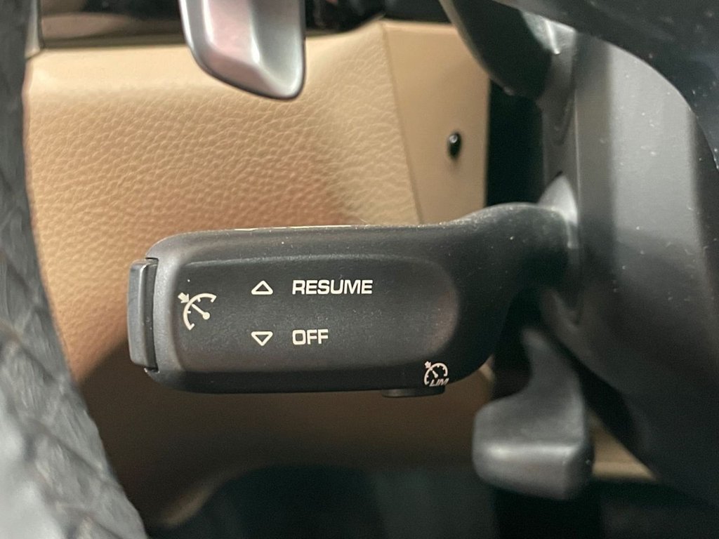 Used Porsche Macan 2021 for sale - 78153784: Photo 43