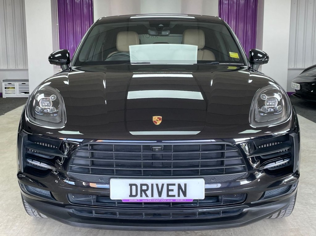 Used Porsche Macan 2021 for sale - 78153784: Photo 9