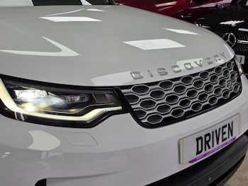 Used Land Rover Discovery 2021 for sale - 76068683: Photo 4