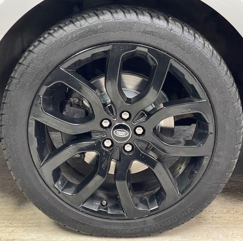 Used Land Rover Range Rover Evoque 2021 for sale - 76642236: Photo 16