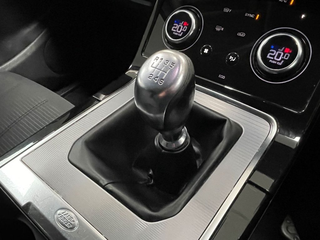 Used Land Rover Range Rover Evoque 2021 for sale - 76642236: Photo 41