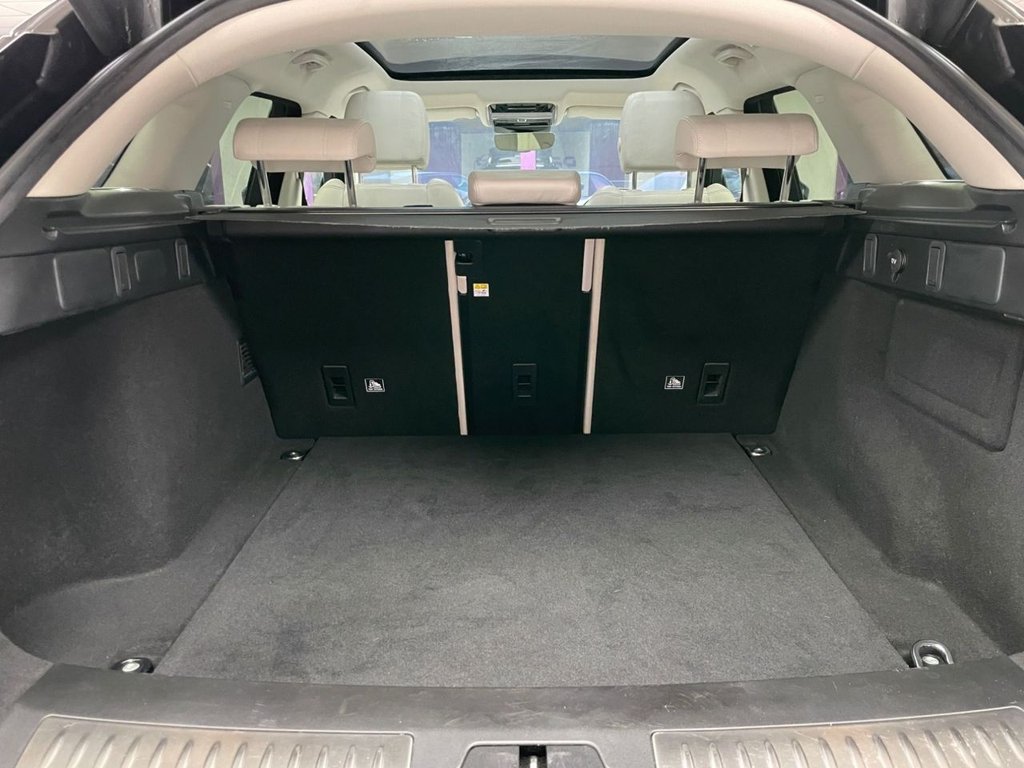 Used Land Rover Range Rover Velar 2019 for sale - 77534364: Photo 16