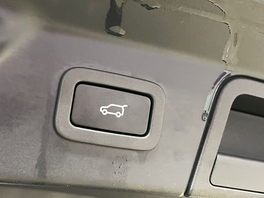 Used Land Rover Range Rover Velar 2019 for sale - 77534364: Photo 17