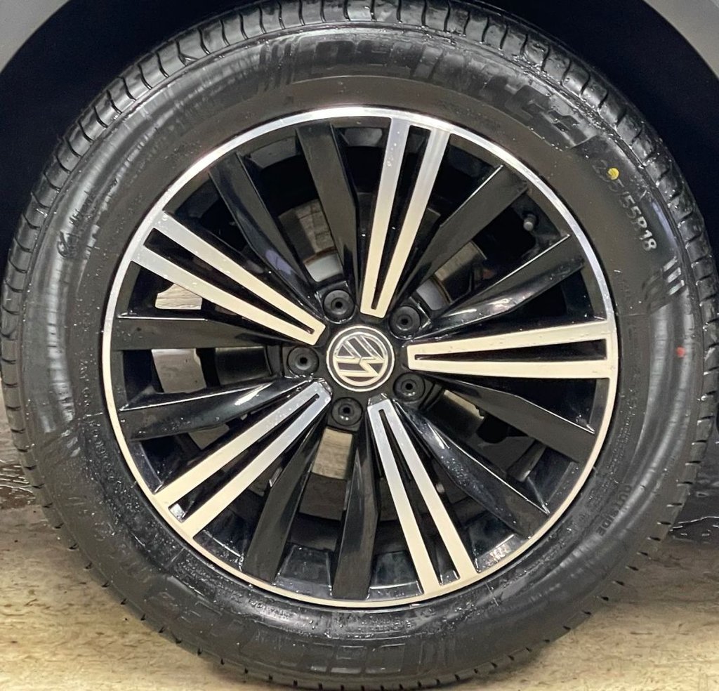 Used Volkswagen Tiguan 2018 for sale - 77383541: Photo 15