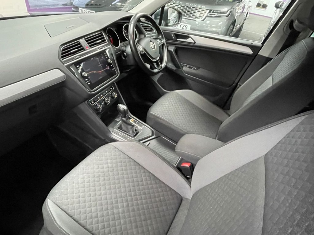 Used Volkswagen Tiguan 2018 for sale - 77383541: Photo 31