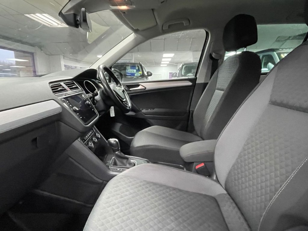 Used Volkswagen Tiguan 2018 for sale - 77383541: Photo 32