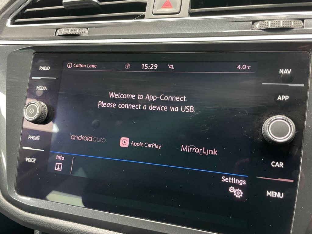 Used Volkswagen Tiguan 2018 for sale - 77383541: Photo 39