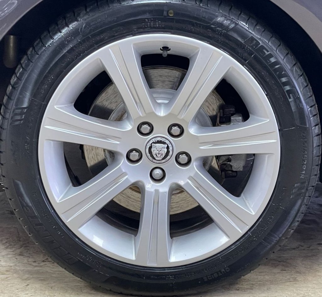 Used Jaguar XF 2009 for sale - 77368916: Photo 15