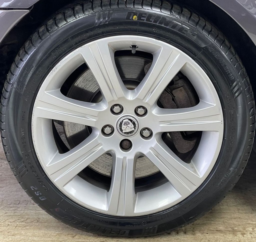 Used Jaguar XF 2009 for sale - 77368916: Photo 17