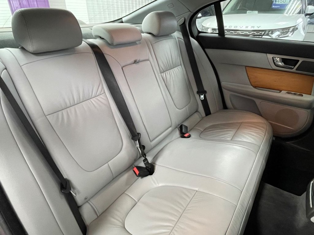 Used Jaguar XF 2009 for sale - 77368916: Photo 27
