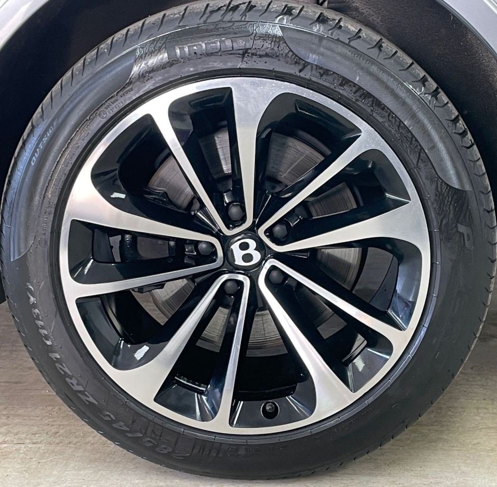 Used Bentley Bentayga 2020 for sale - 78030673: Photo 19