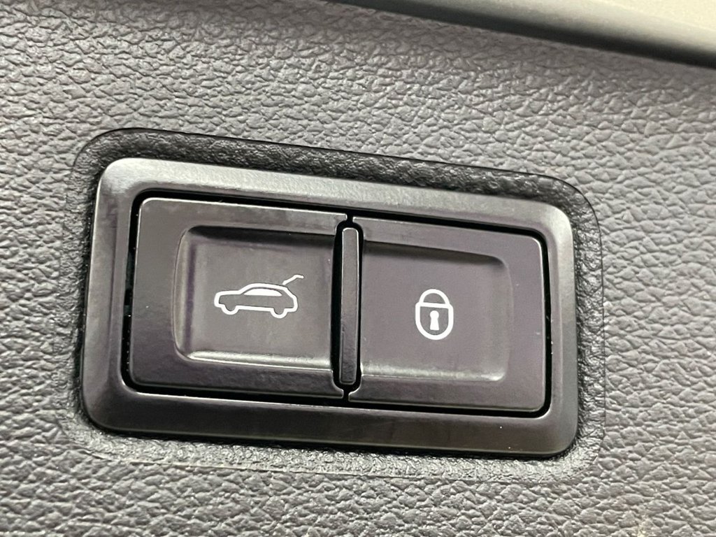 Used Bentley Bentayga 2020 for sale - 78030673: Photo 23