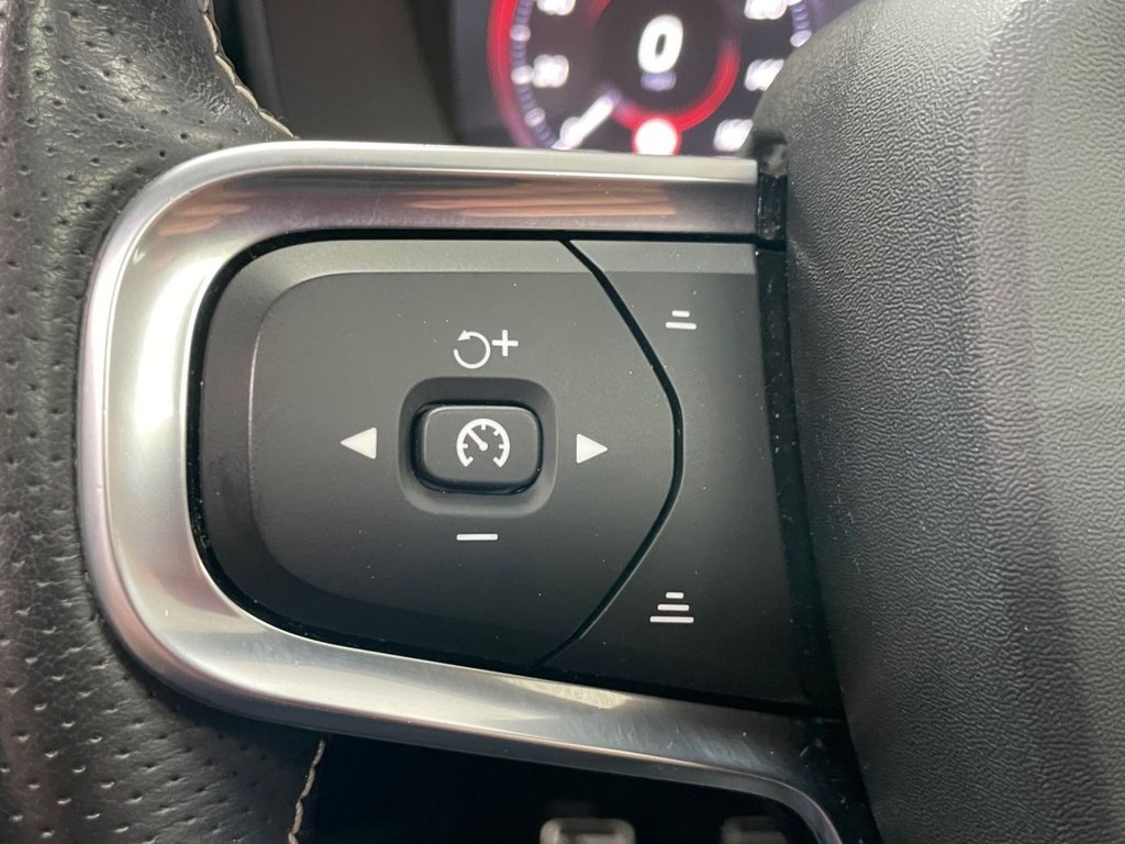 Used Volvo XC40 2019 for sale - 78056654: Photo 36