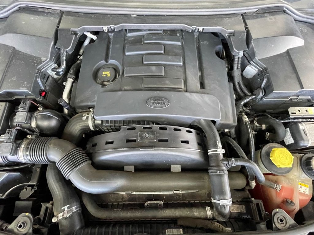 Used Land Rover Discovery 4 2014 for sale - 78096252: Photo 19