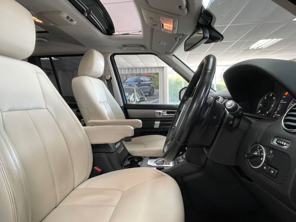 Used Land Rover Discovery 4 2014 for sale - 78096252: Photo 25