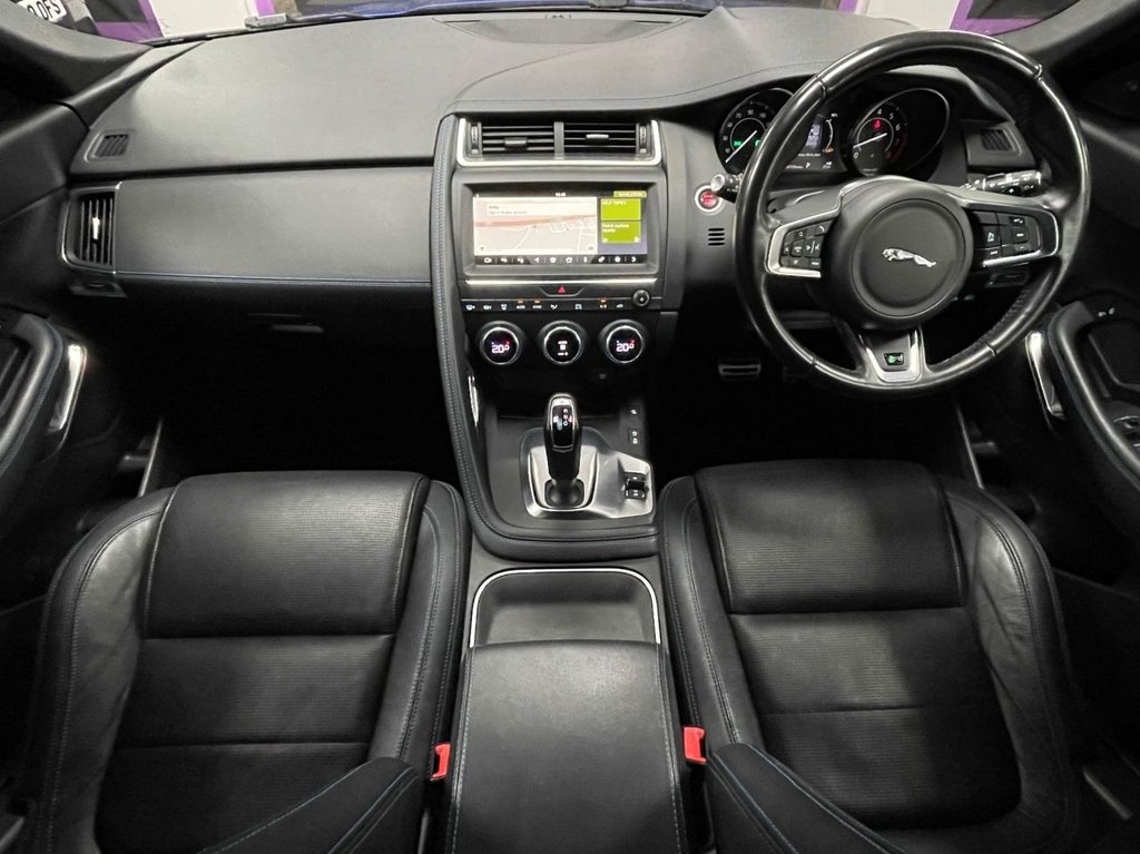 Used Jaguar E-Pace 2019 for sale - 76950195: Photo 2