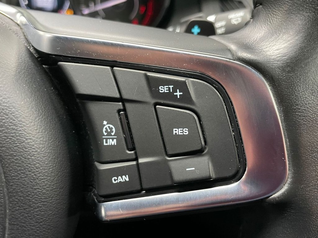 Used Jaguar E-Pace 2019 for sale - 76950195: Photo 36