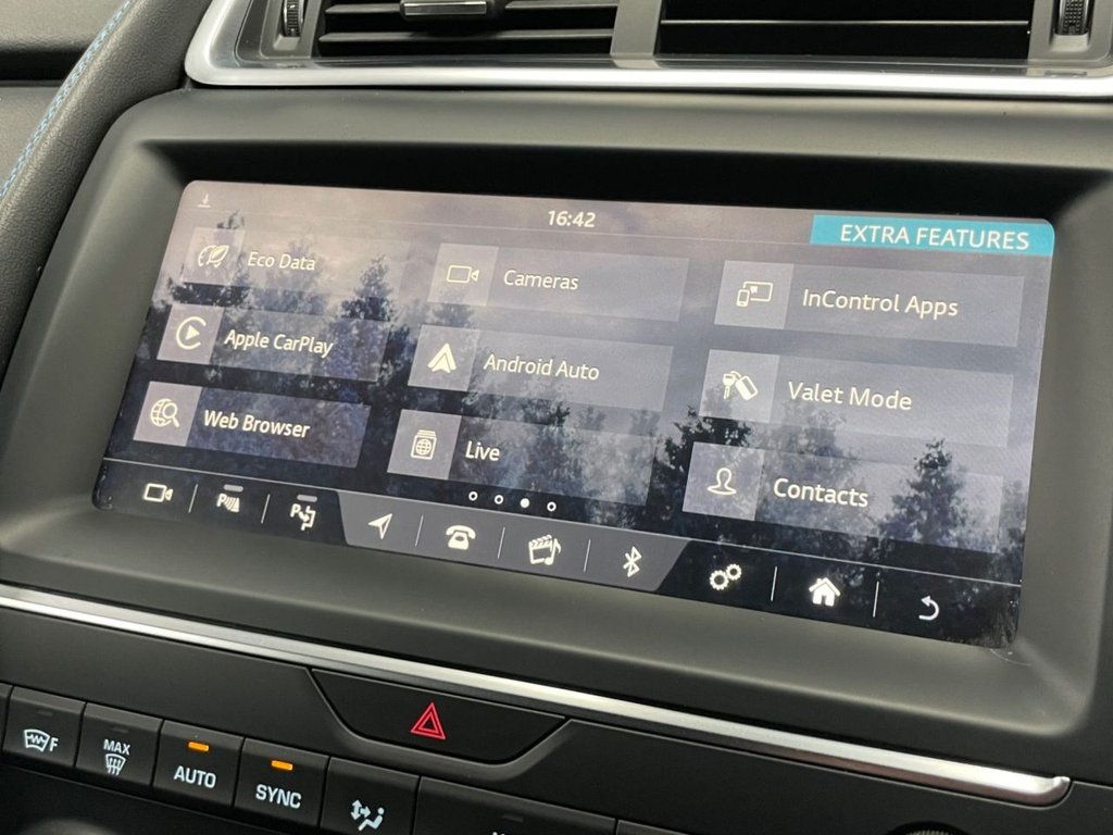 Used Jaguar E-Pace 2019 for sale - 76950195: Photo 44