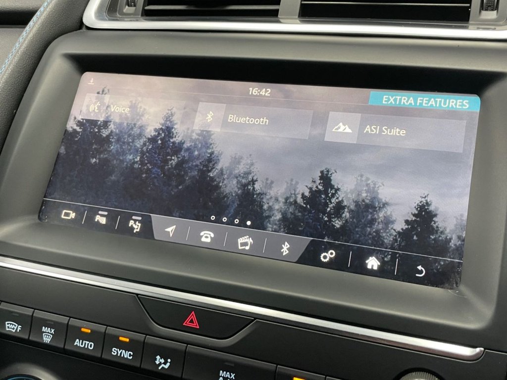 Used Jaguar E-Pace 2019 for sale - 76950195: Photo 45