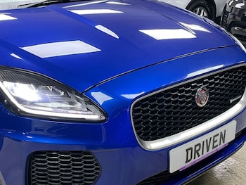 Used Jaguar E-Pace 2019 for sale - 76950195: Photo